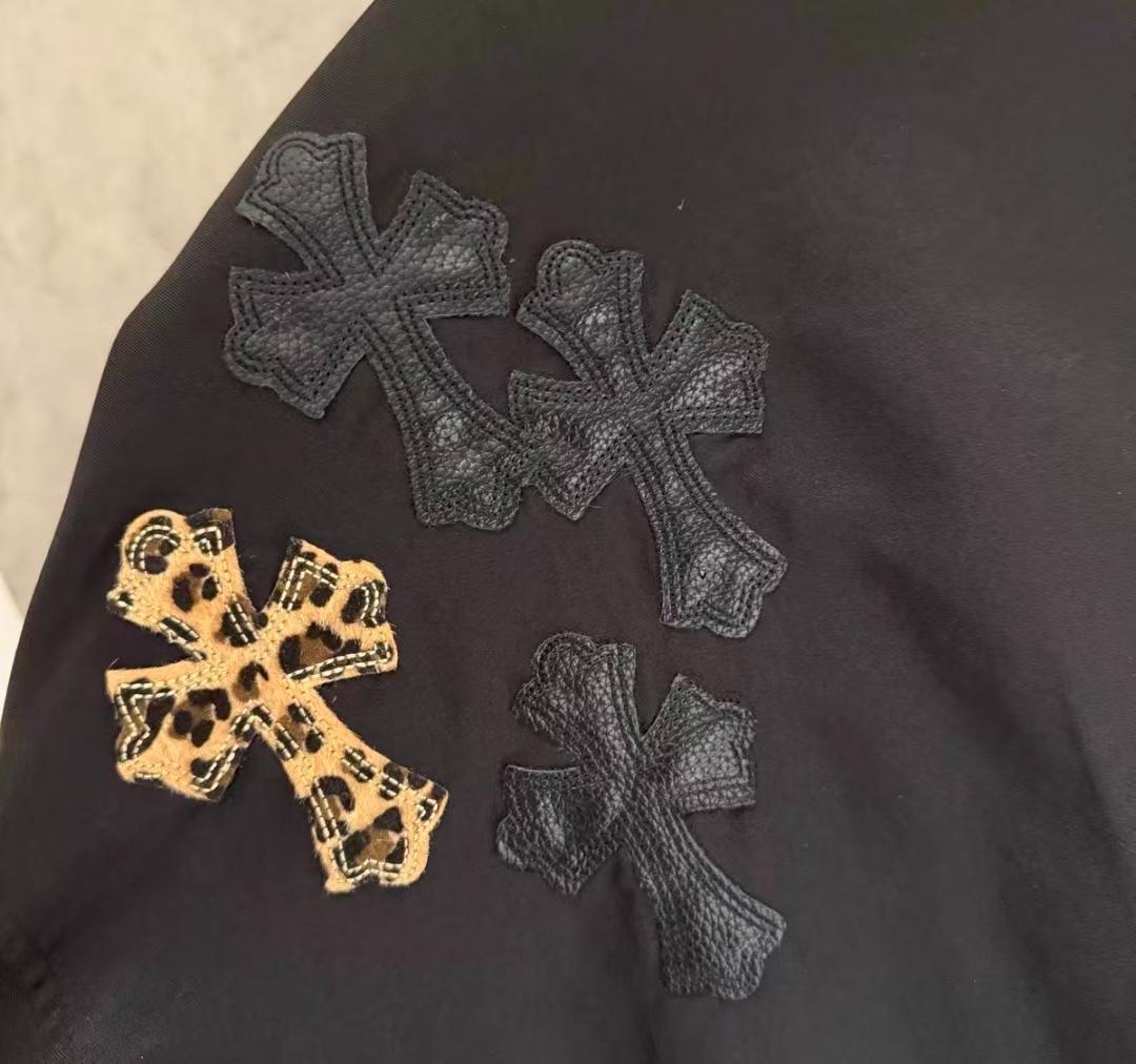 CHROME HEARTSブラック刺繍シャツ