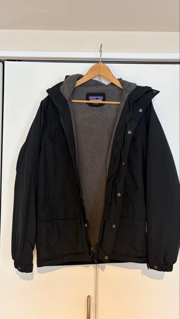 パタゴニア　イスマスパーカー　ブラック　S