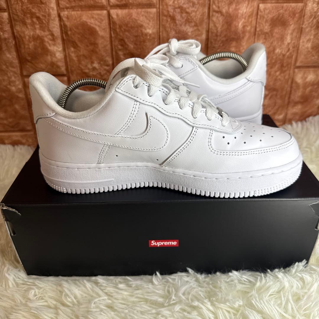 Nike Air Force 1 Supreme ホワイト シュプリーム 25