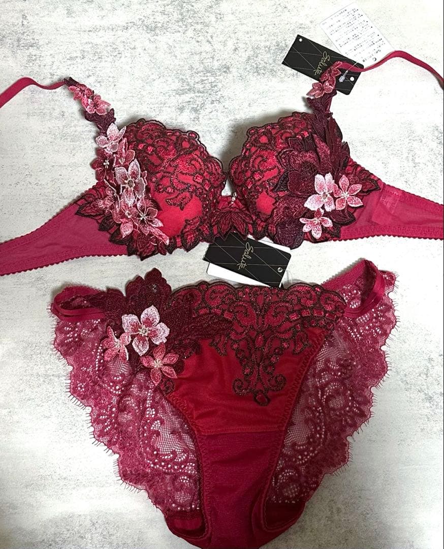 ★新品 C70 L サルート 02G ブラ＆ショーツ