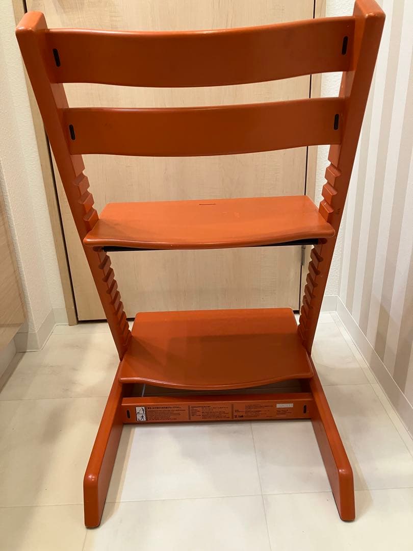 ストッケ　トリップトラップ　オレンジ