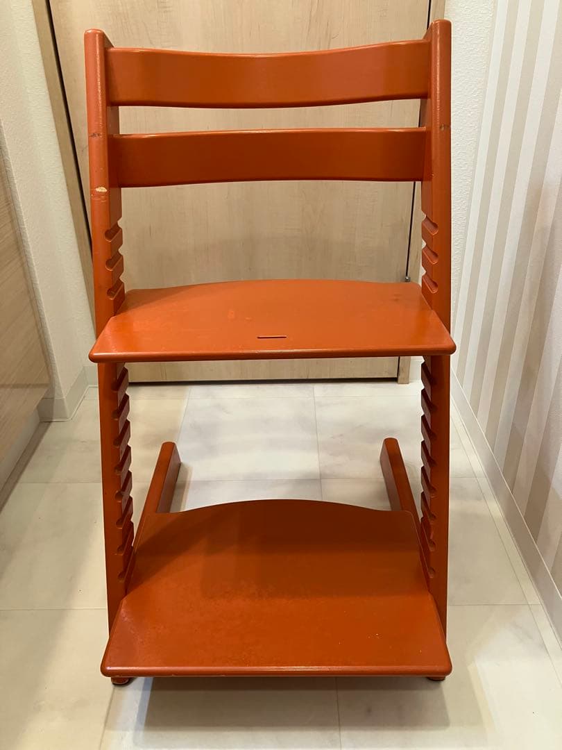 ストッケ　トリップトラップ　オレンジ