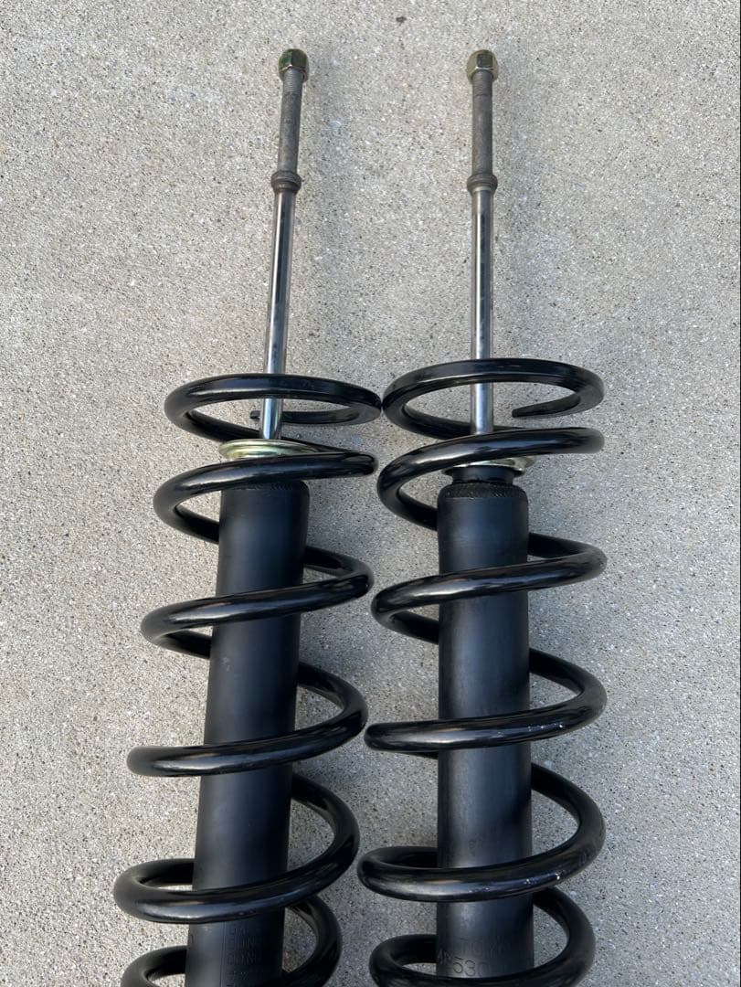 【送料込み】アルテッツァ SXE10Zエディション純正サスペンションキット