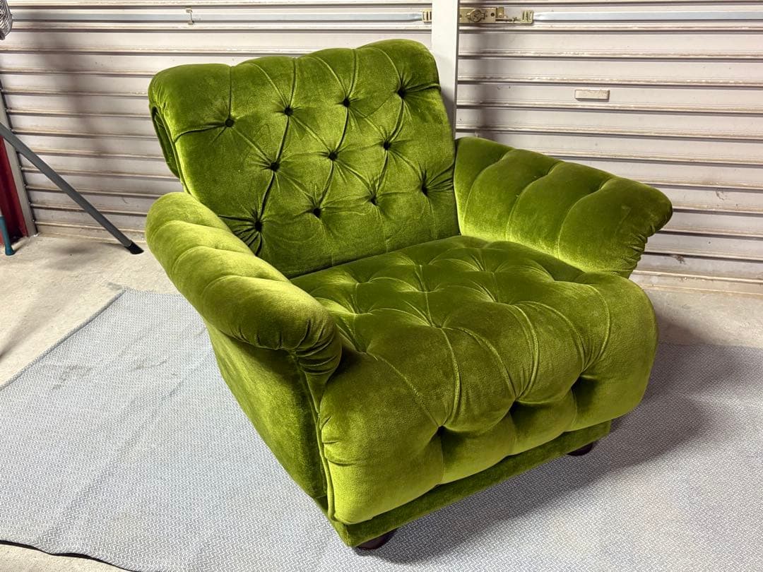 ☆GJ206山口県下松市より オールドカリモク 1人がけソファ　モケットグリーン