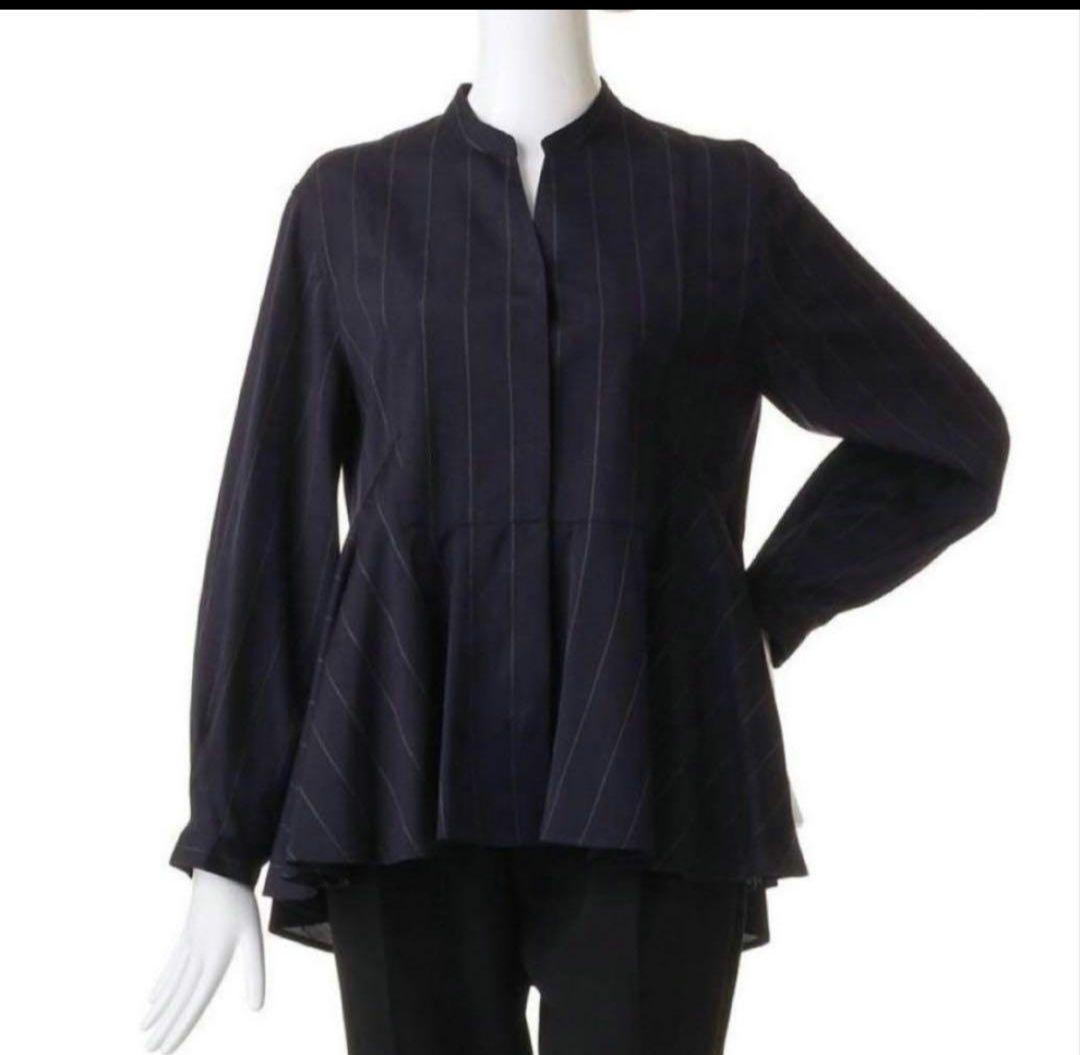 エブール　ネイビー ペプラムスタイル ブラウス