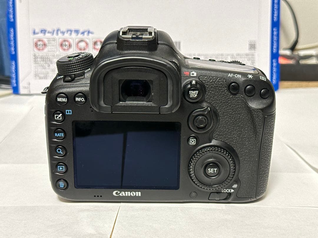 デジタルカメラ Canon EOS 7D Mark II