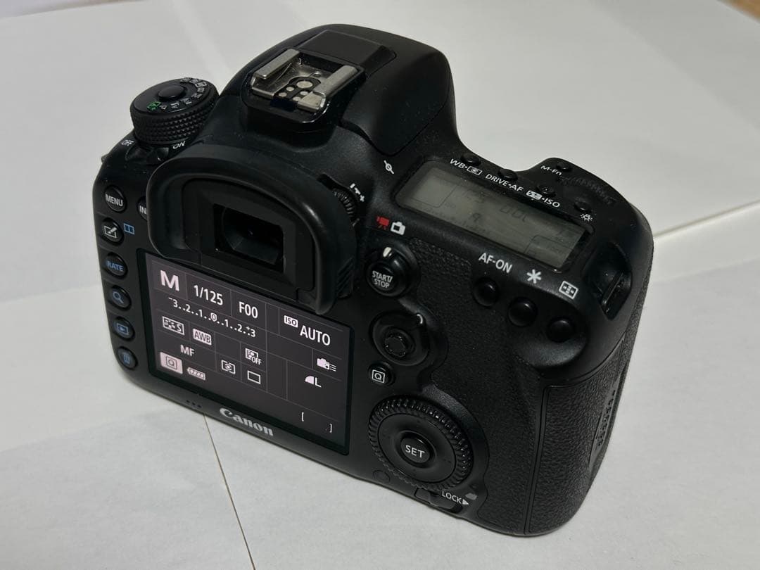 デジタルカメラ Canon EOS 7D Mark II