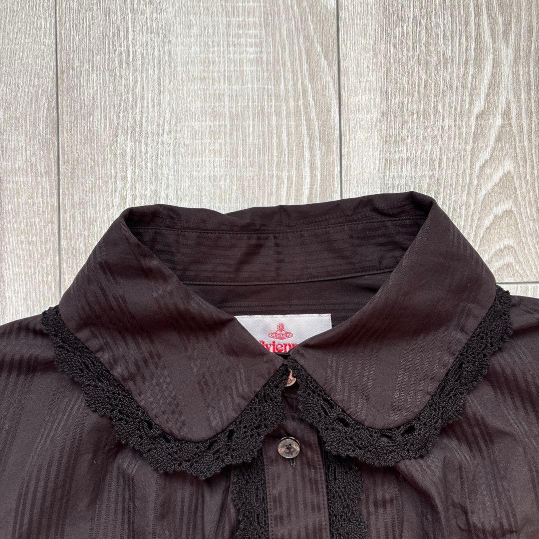 【ヴィヴィアンウエストウッド】長袖シャツ 黒　ブラウス　予備ボタン付き