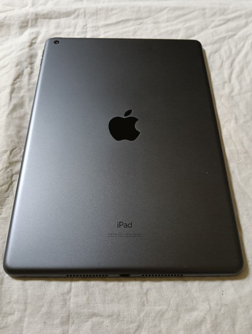 美品 iPad 第7世代 バッテリー81%