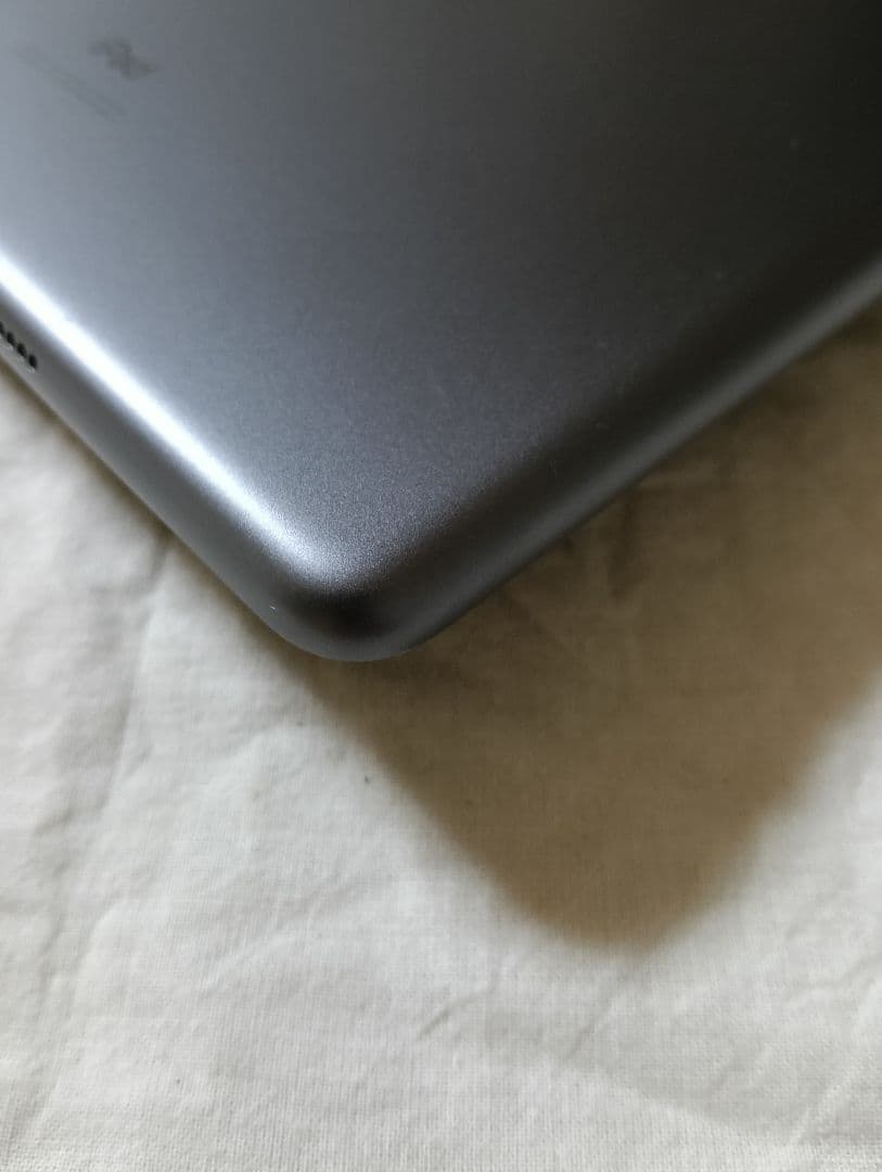 美品 iPad 第7世代 バッテリー81%