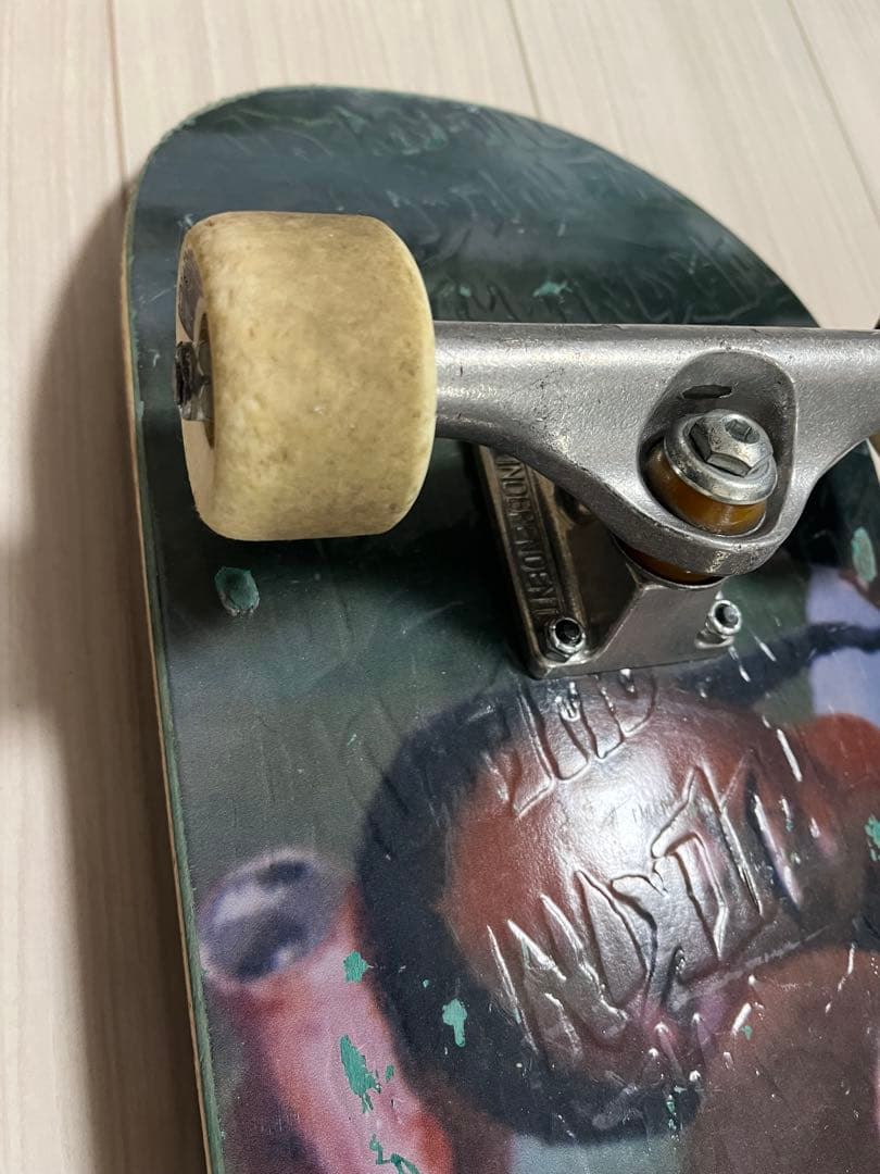 グラフィックスケートボードファッキンオーサムデッキのみ