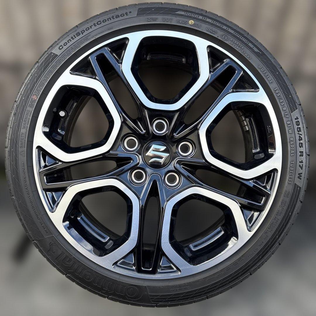 【極美品】スズキ スイフトスポーツ　zc33s 17インチ 4本