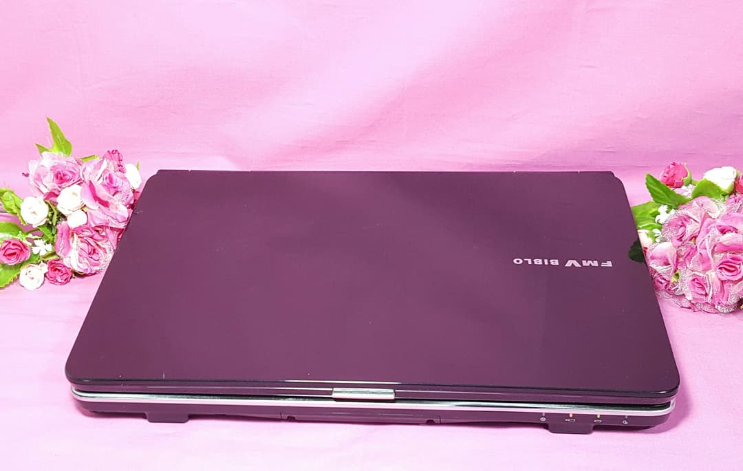 Win10♢CORE-I5♢ブルーレイ♢メモリ4G&大容量500G♢テンキ