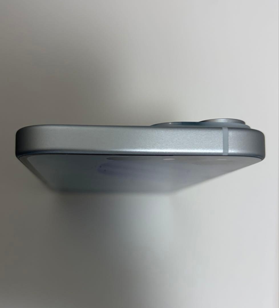 y*n様 iPhone15 128GB ブルー