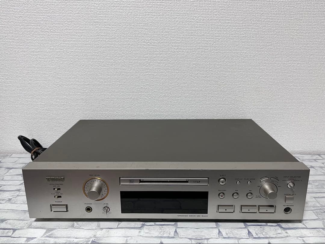 ②稼働品　TEAC MDレコーダー　MD-5MKⅡ