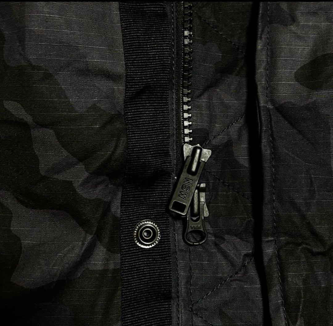 未使用NIKE NSW シンセティックフィルパーカー モッズコート 迷彩 XL