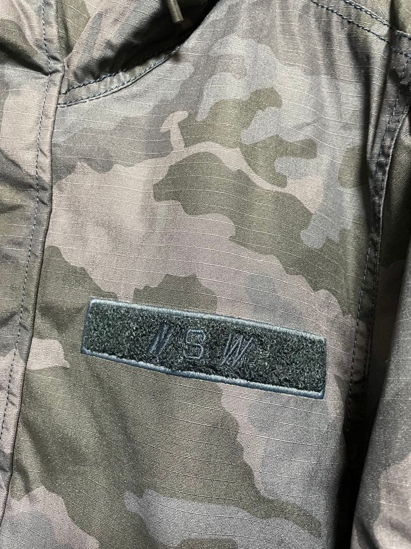 未使用NIKE NSW シンセティックフィルパーカー モッズコート 迷彩 XL