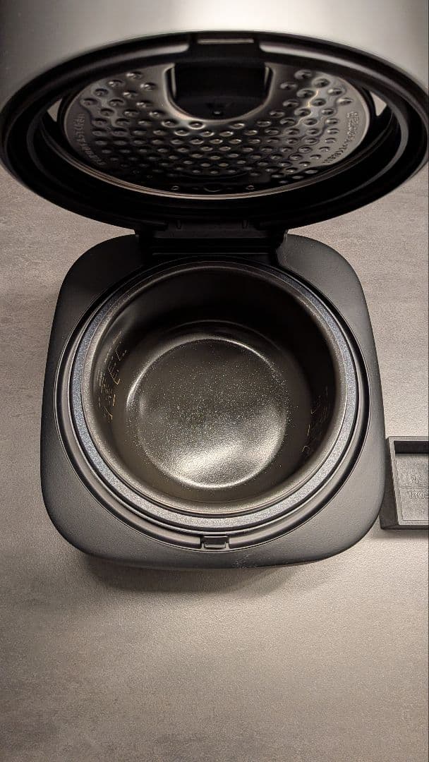 【未使用品】BALMUDA The Gohan　バルミューダ　炊飯器