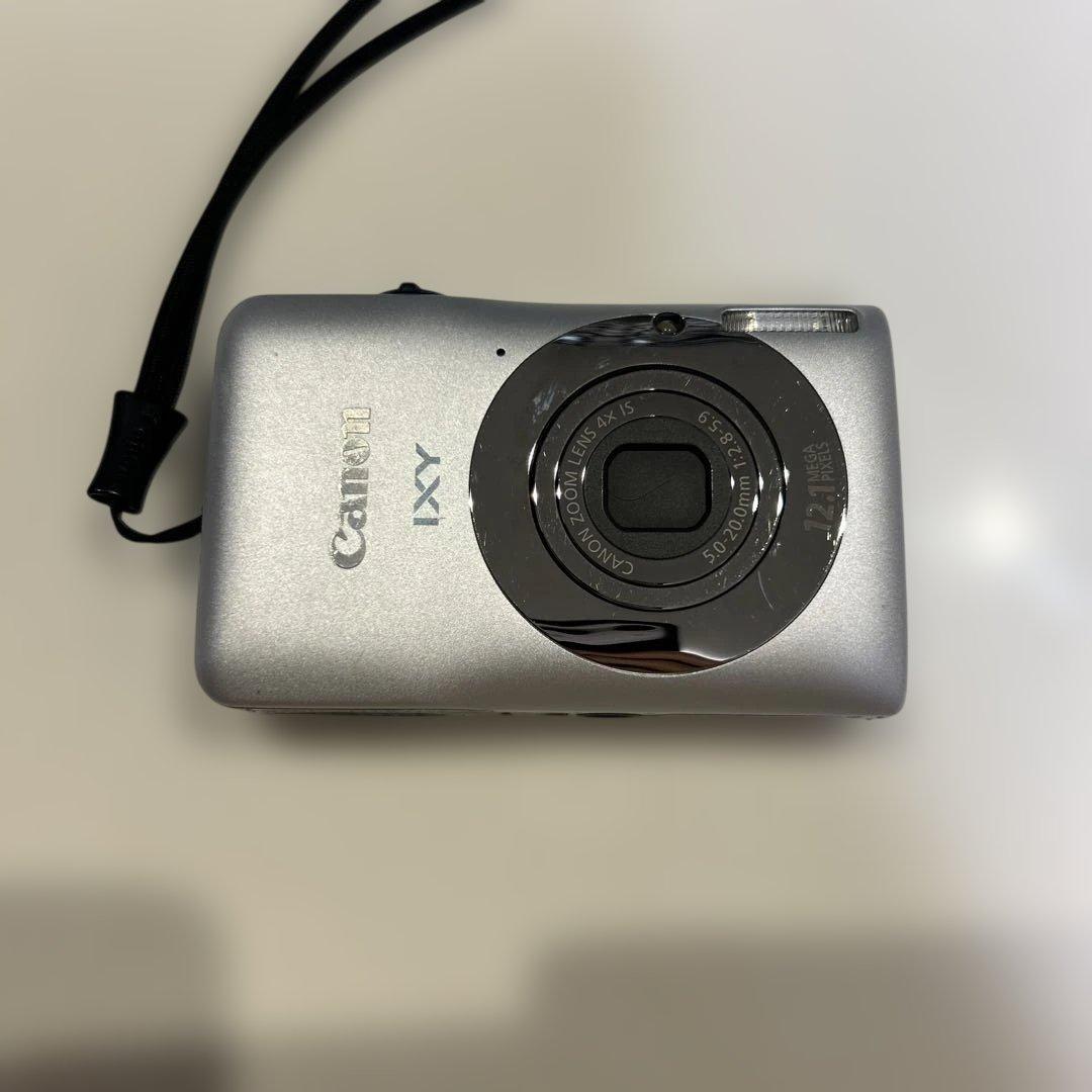 Canon IXY 200F シルバー コンパクトデジタルカメラ