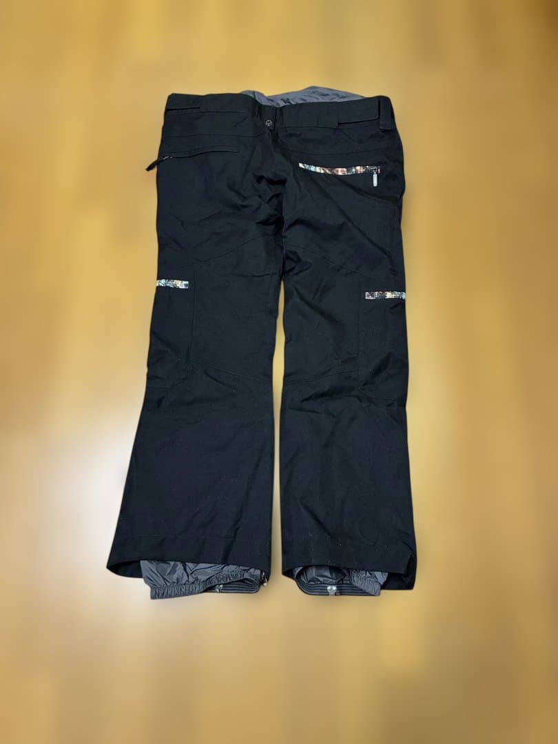 【新品・タグ付き】 BONFIRE スノーボード　ウェア　上下セット