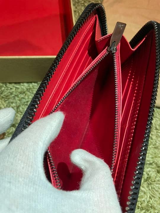 Christian Louboutin/ルブタン