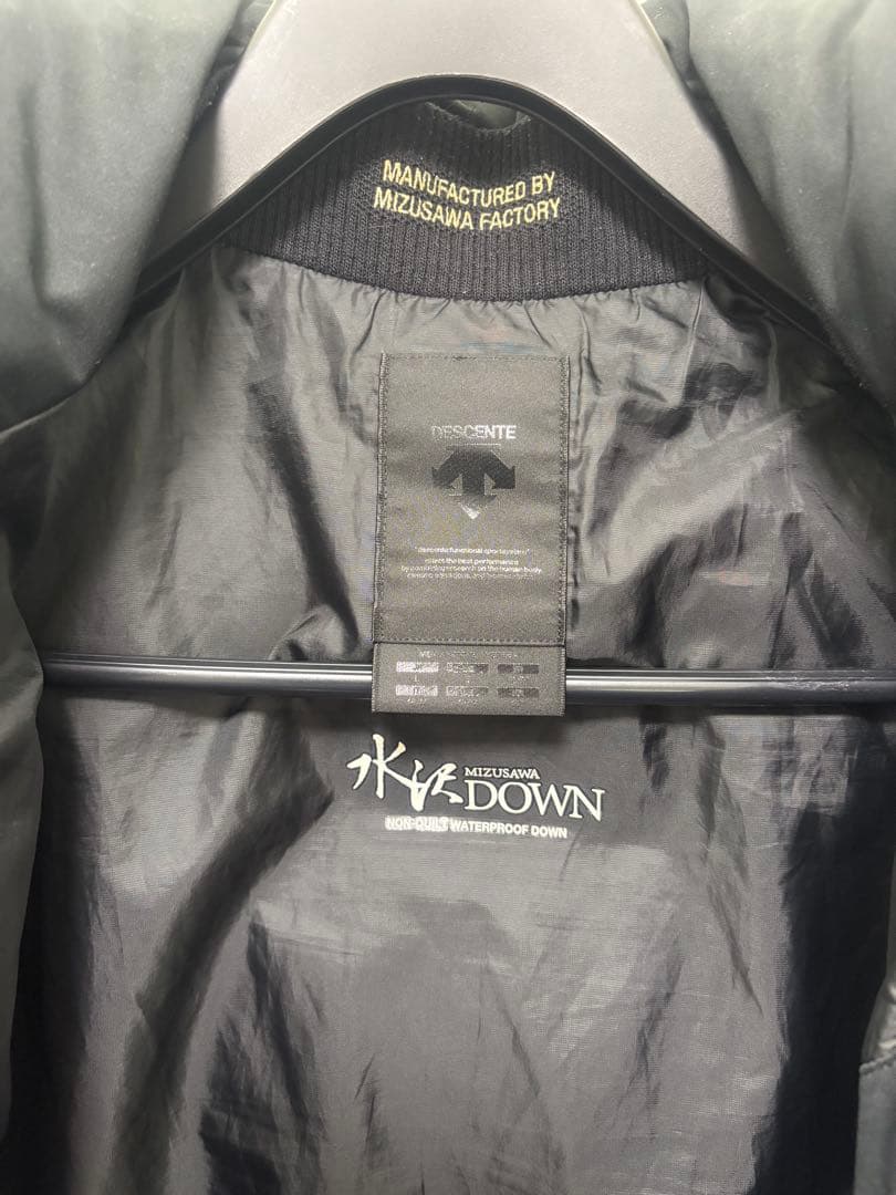 DESCENTE ALLTERRAIN 水沢ダウン ANCHOR 黒 Lサイズ