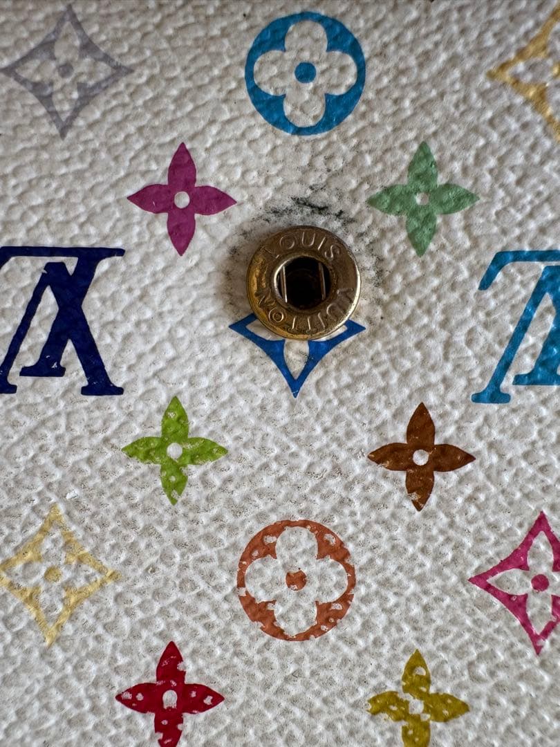 ルイヴィトン マルチカラー ポルトモネビエカルト クレディコンパクト白3折り財布