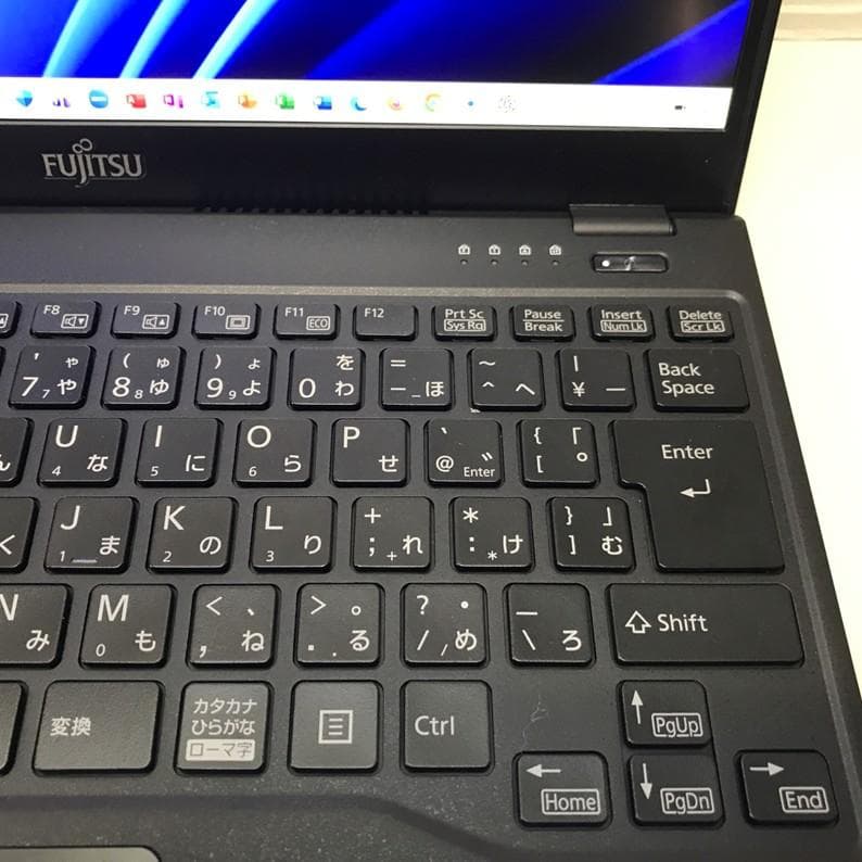 美品》MS Office＊2024認証済/LIFEBOOK U939/256GB