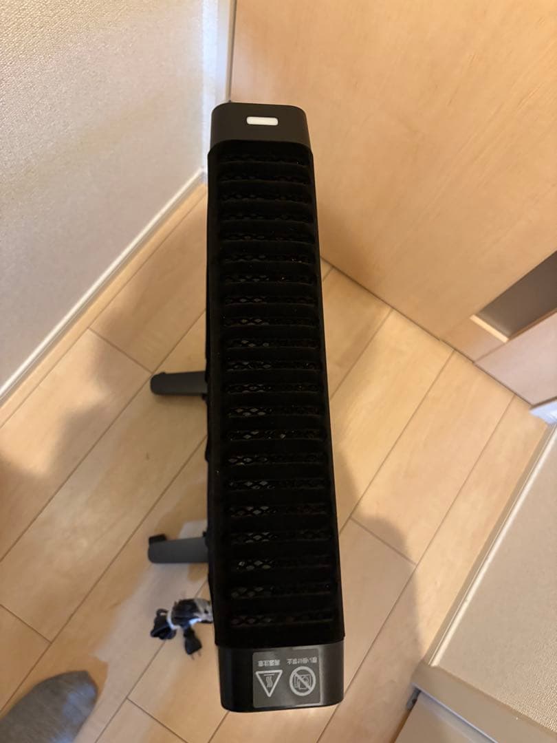 【美品】2022年製　siroca 遠赤軽量ヒーター かるポカ　SN-M351