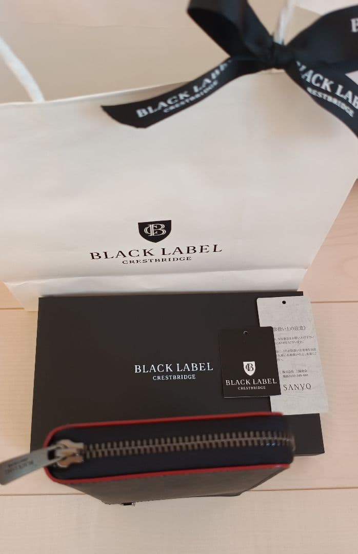 【新品箱ショップ袋付】インサイドクレストブリッジチェック ラウンドジップ 長財布