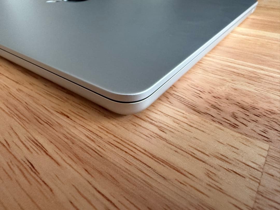 macbook air m4 13インチ 24G 512GB シルバー　moft