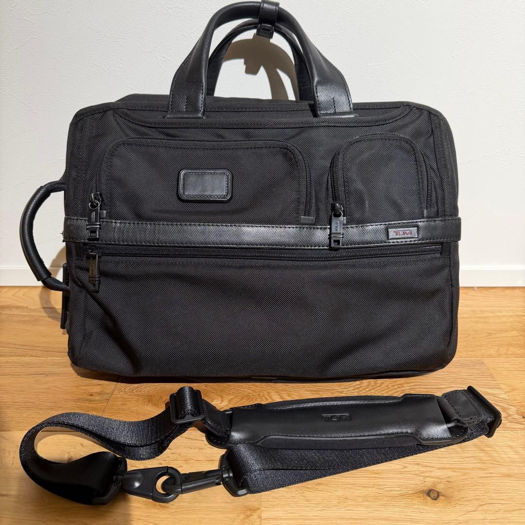 c*6様 【美品】TUMI ビジネスバッグ ALPHA2 3WAY 26180D
