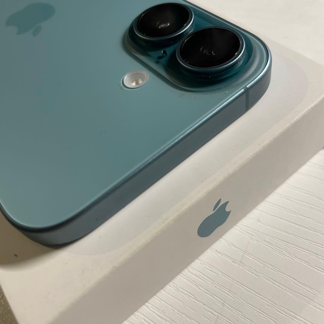 iPhone16 128GB SIMフリー ティール 極美品