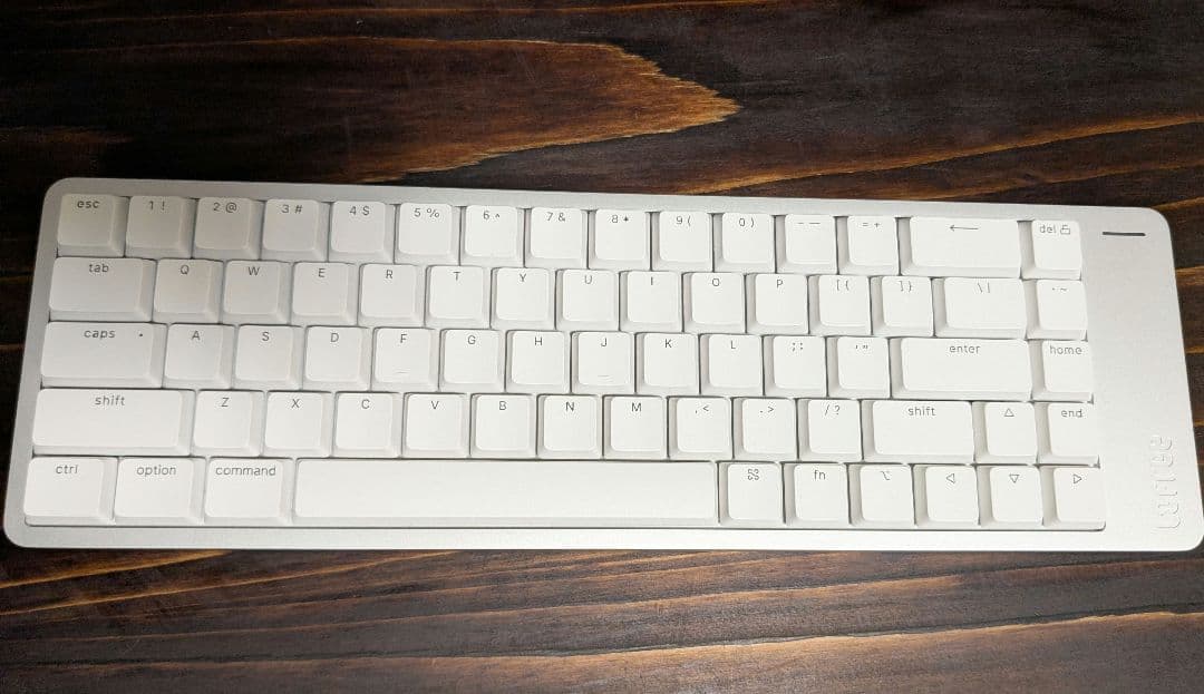 LOFREE FLOW2 68 ホワイトVoid軸