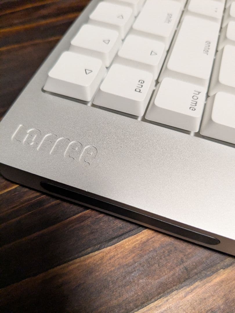 LOFREE FLOW2 68 ホワイトVoid軸