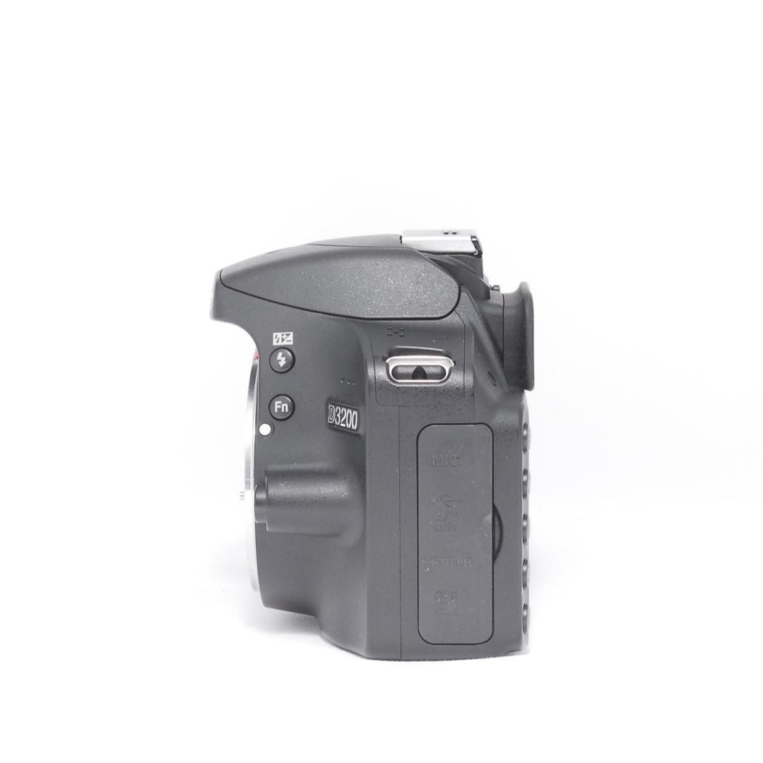 初心者おすすめ✨動作良好✨Nikon D3200 ダブルレンズキット スマホ転送