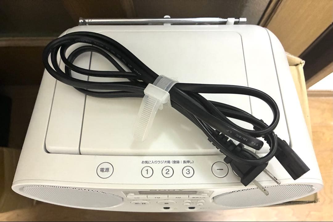 【ほぼ新品】　CDラジオ　SONY ZS-S40 ホワイト