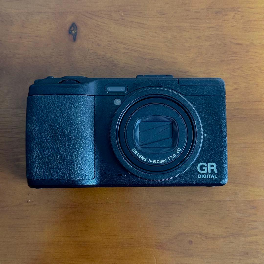 RICOH GR DIGITAL IV ｜シャッター回数1808