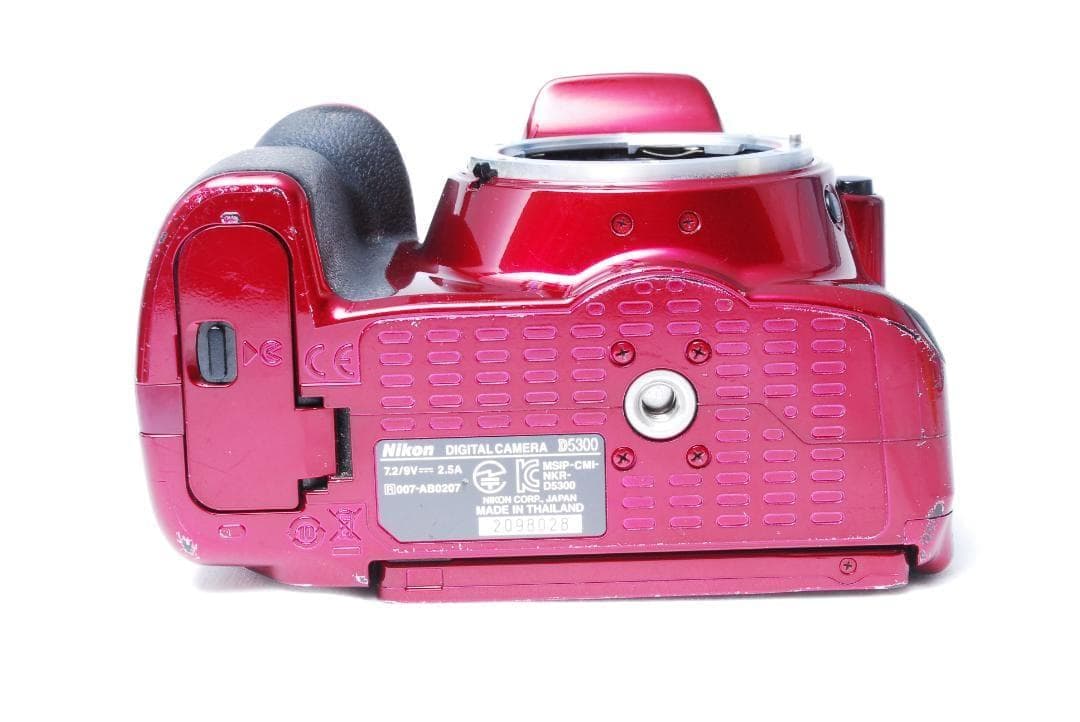 Nikon D5300 万能広角望遠レンズセット 人気のレッド Wi-Fi転送
