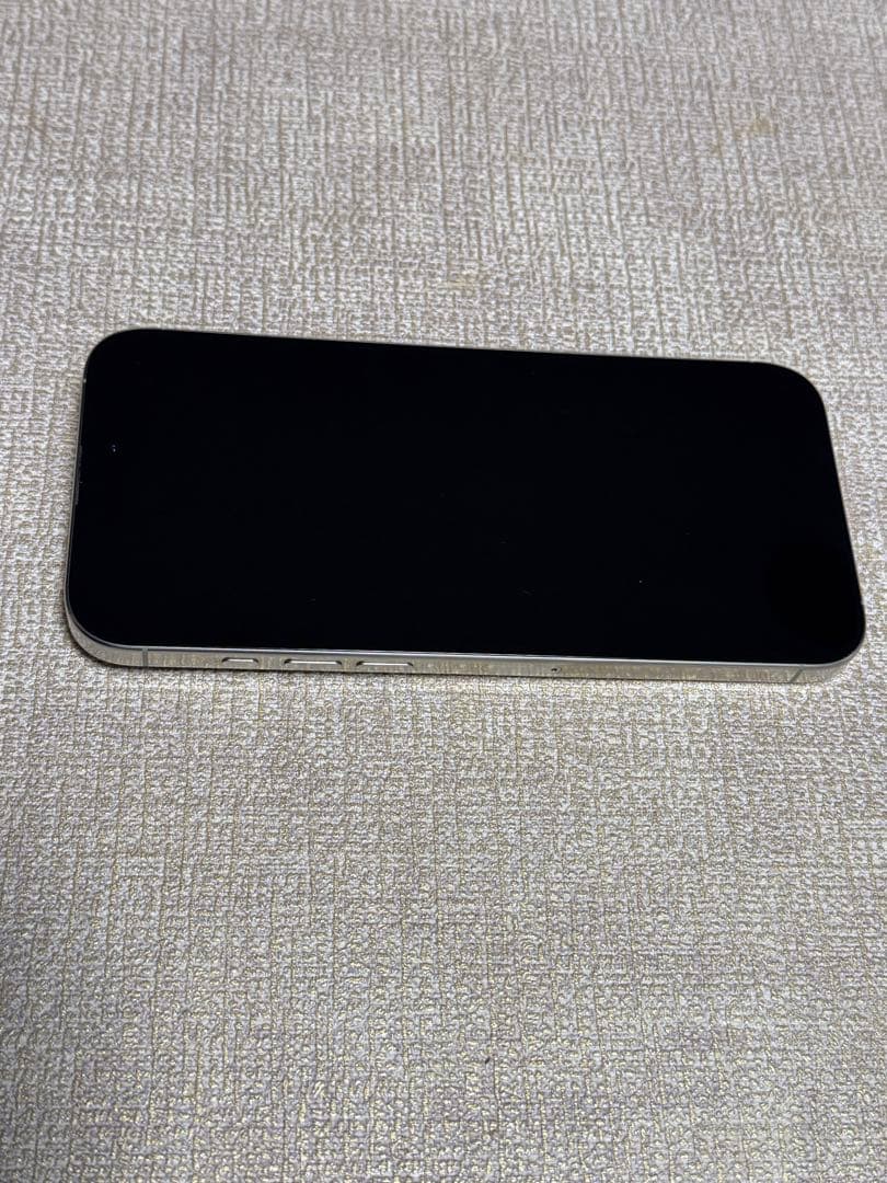 【海外版】Apple iPhone 16 Pro Max(シャッター音無)97%