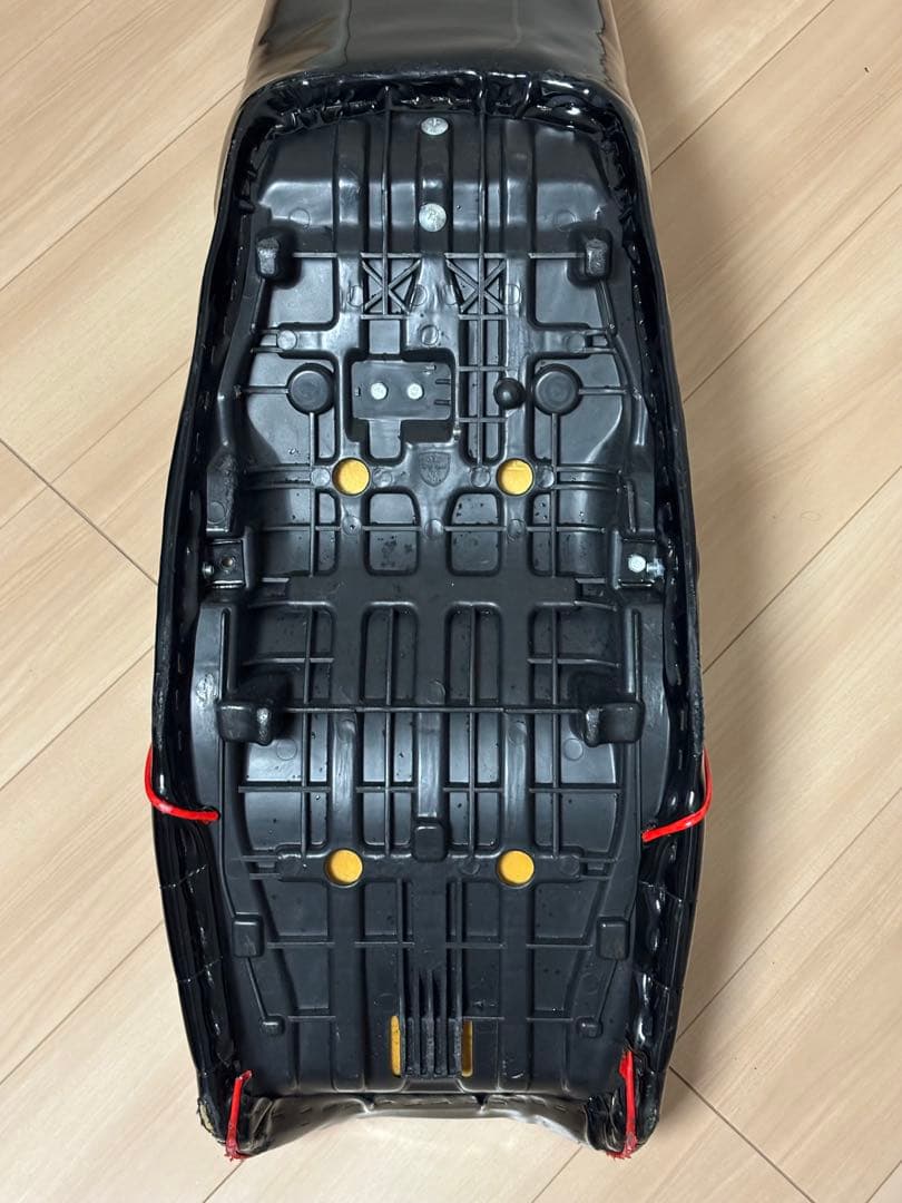 XJR400用、3段シート60センチ