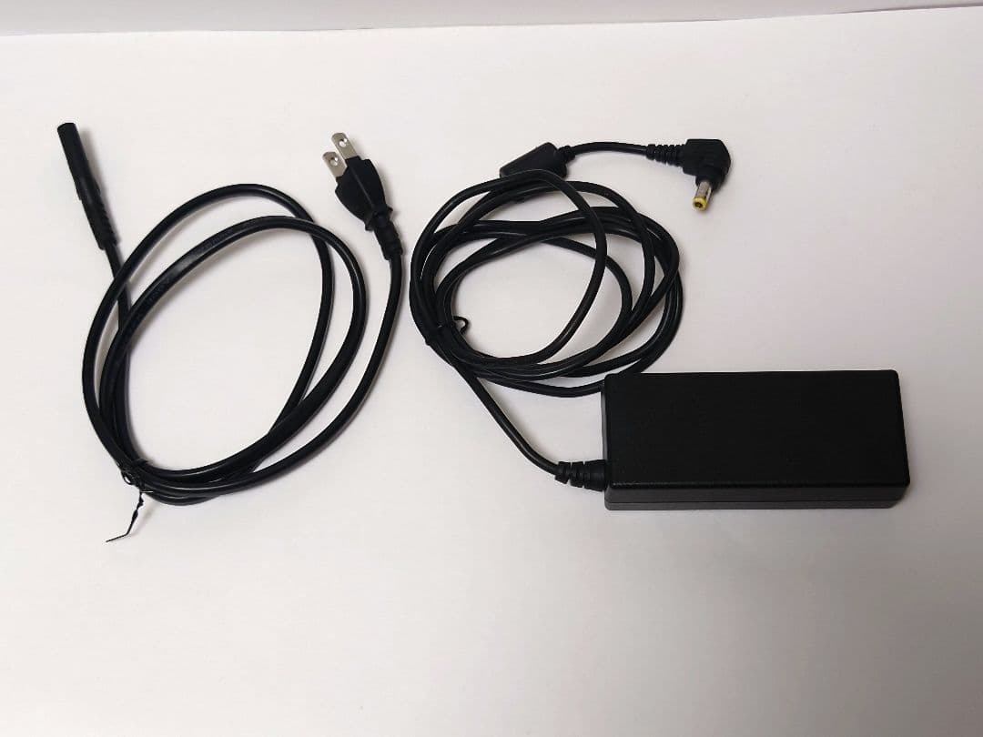 白*ん様 富士通 LIFEBOOK S937/R Core i5 8GB SSD