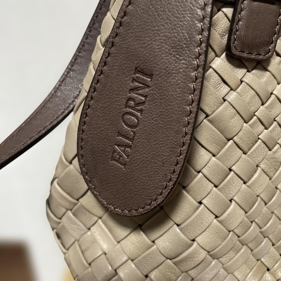 専用　ファルロニ　ハンドバッグ　編み込み　オールレザー　グレージュ　斜め掛け◎