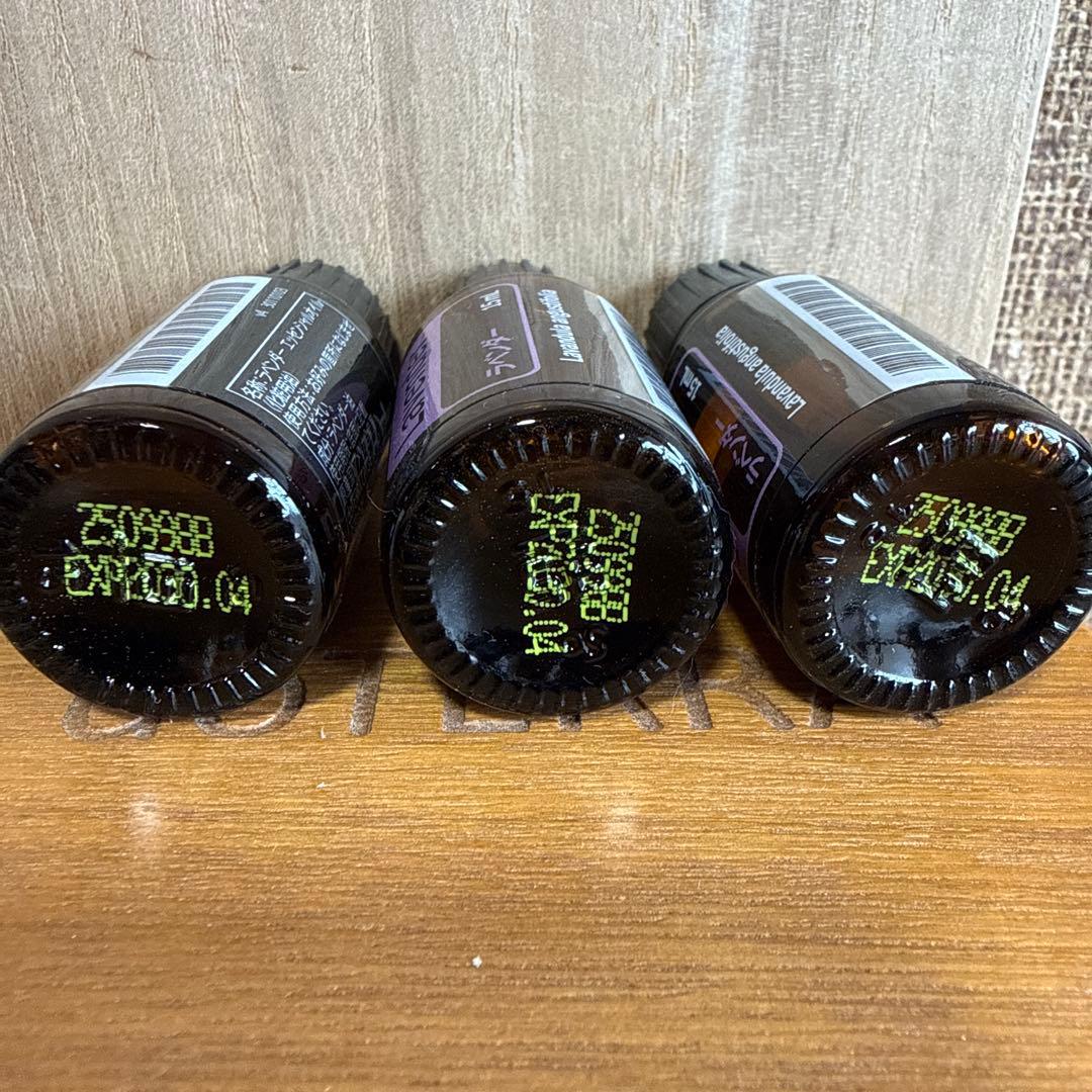 エッセンシャルオイル @0