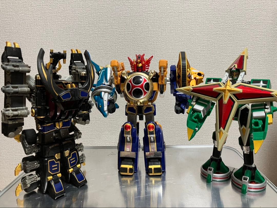 ◉ ハリケンジャー　旋風神、轟雷神、天空神