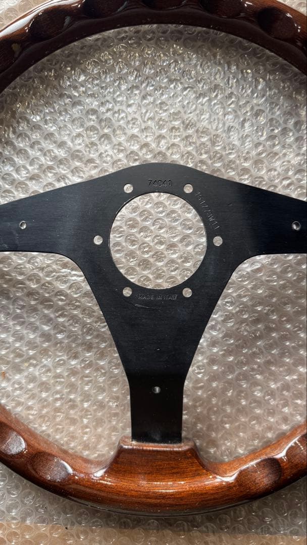 NARDI ナルディ ウッド　センターステッカーのみ欠品