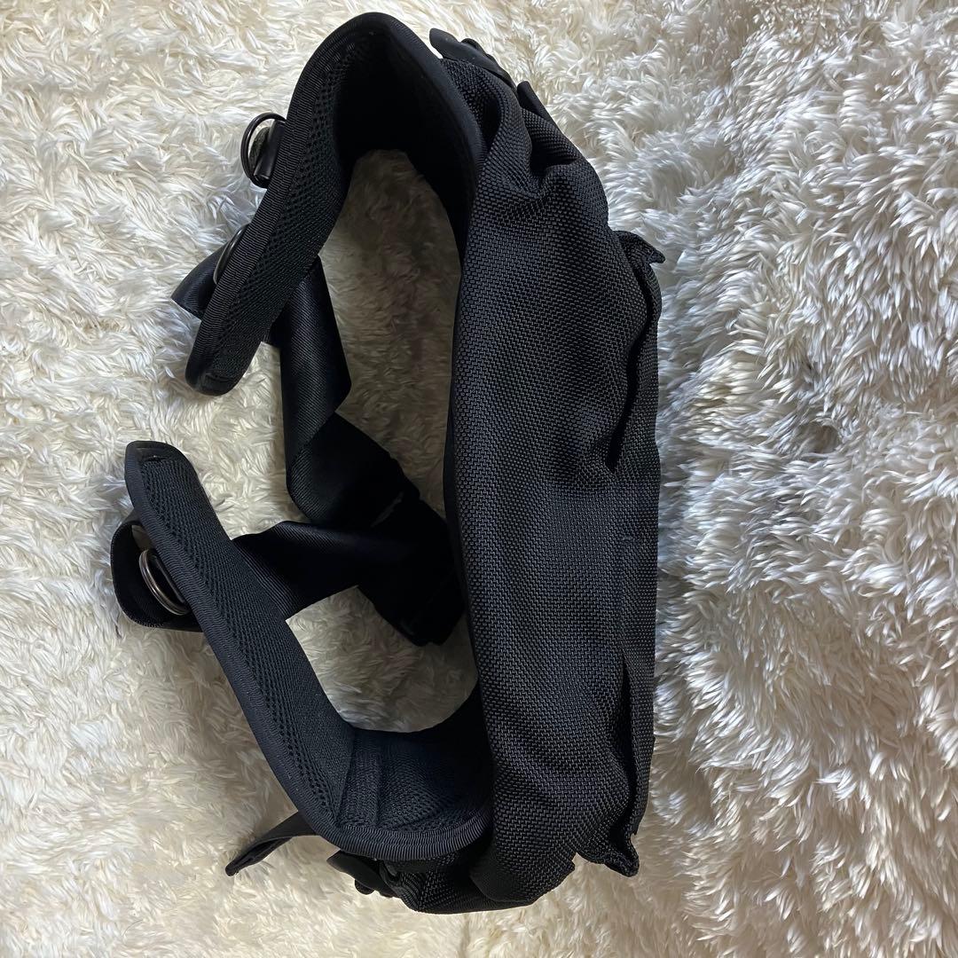 【かしら様ポーター　HEAT ウエストバッグ　ボディーバッグ　マグライト