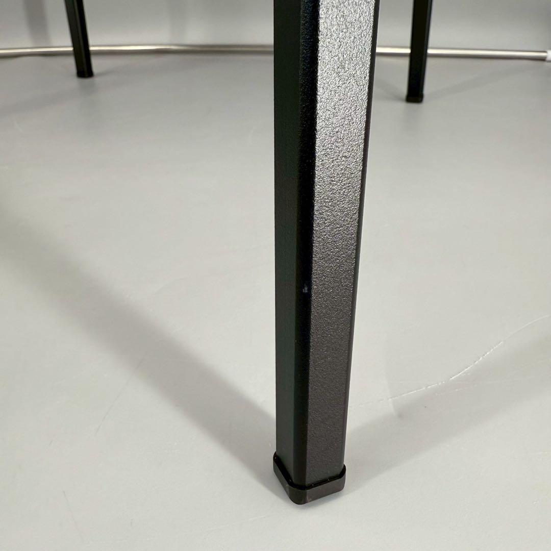 送料込　匿名配送　カッシーナ　コキ　KOKI スタッキングアームチェア　イス ①