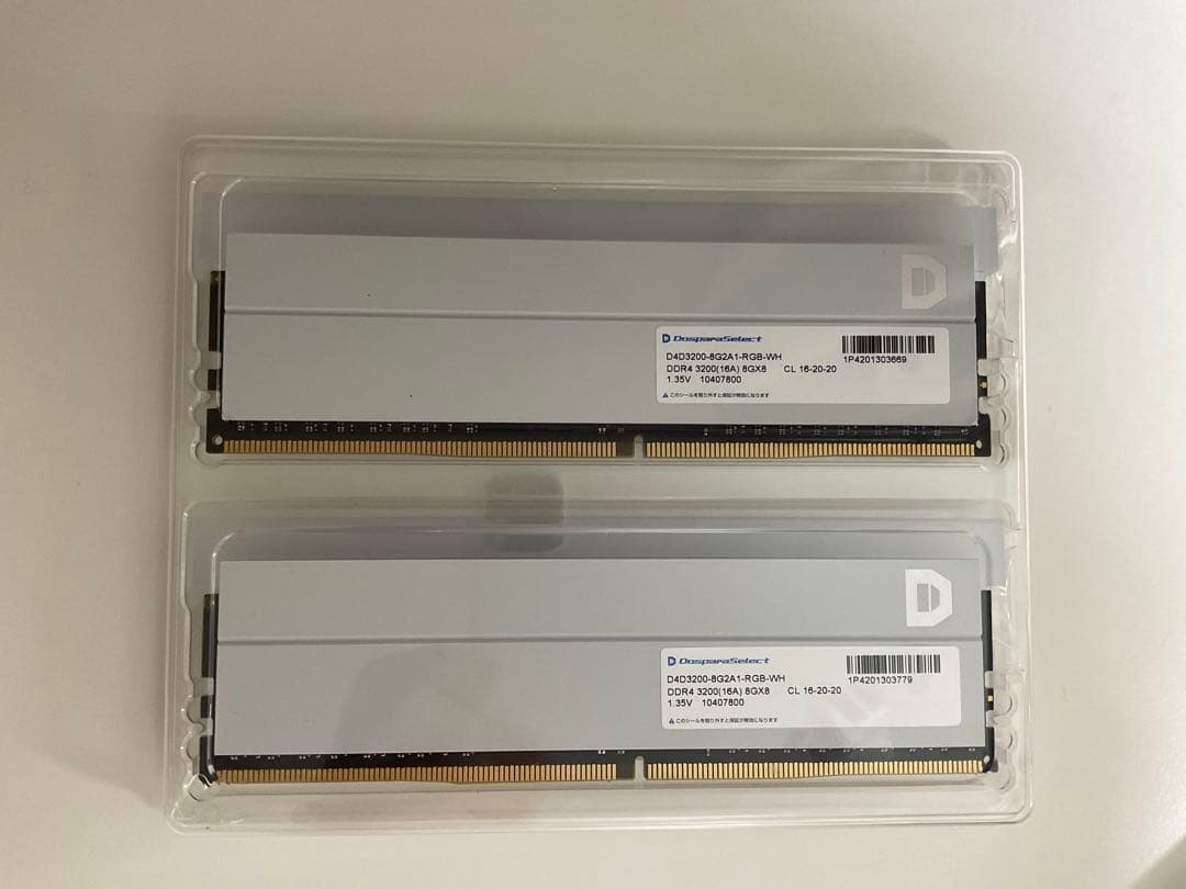 ドスパラセレクト D4D3200-8G2A1-RGB-WH メモリ