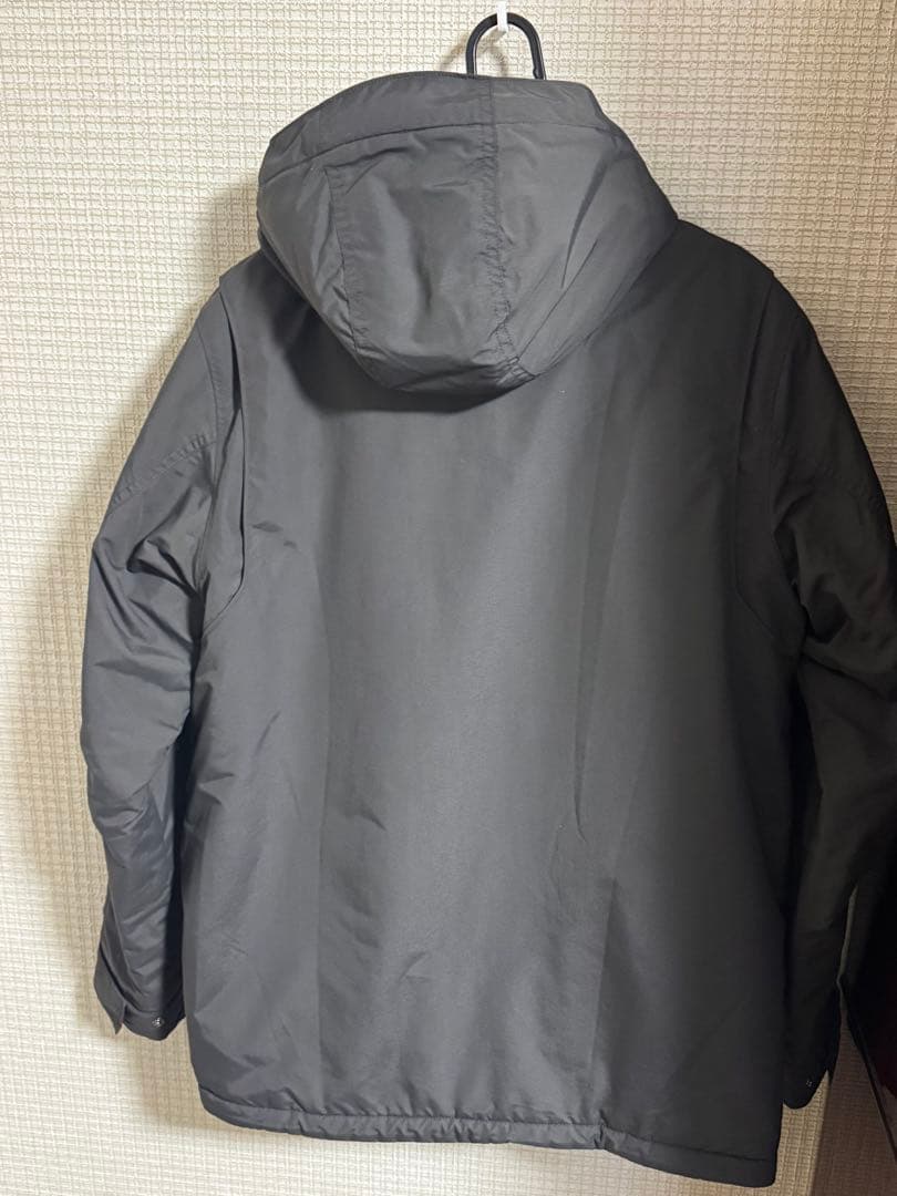パタゴニア　イスマスパーカー　2023年モデル　Mサイズ
